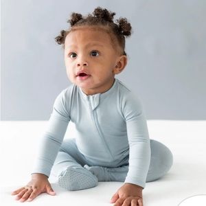 gently used Kyte baby footie onsie